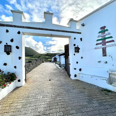 Casa Grande Con Freewifi, Terraza, Barbacoa Y Vista A Montana Vakantiehuis *