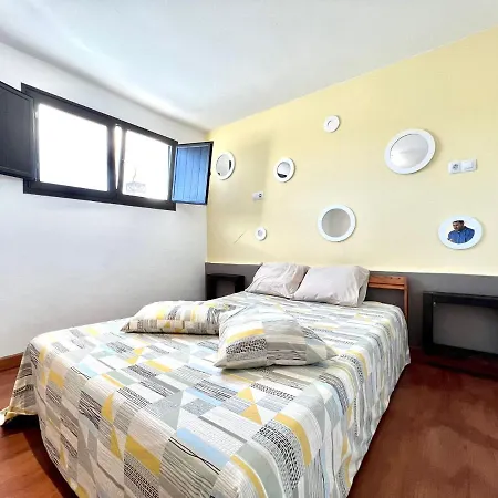 Casa Grande Con Freewifi, Terraza, Barbacoa Y Vista A Montana *